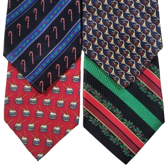 Christmas Holiday Mens Neckties‎ Lot of 4 Silk Ties Candy Cane Holly Drums Horn - Picture 1 of 11